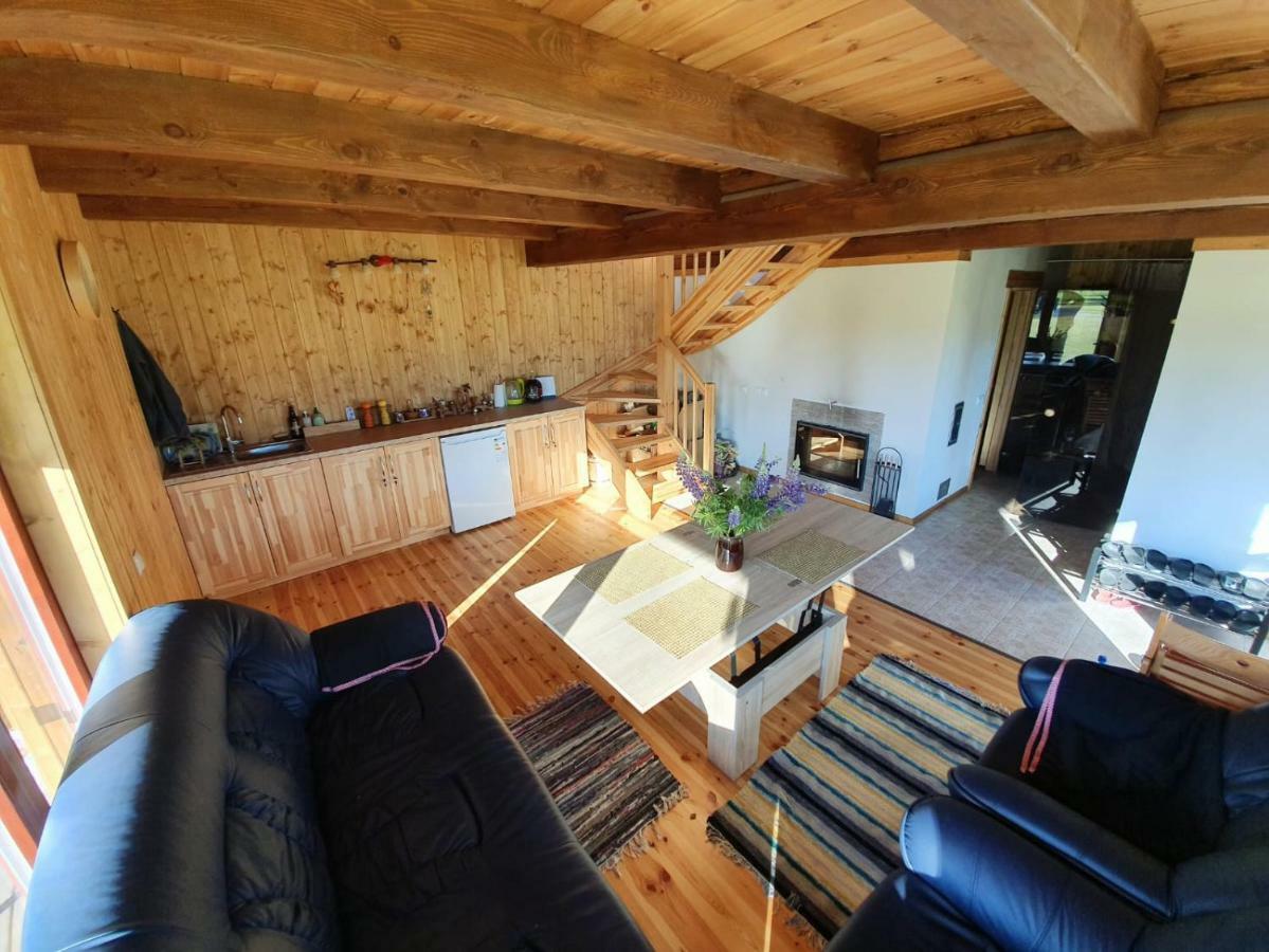Upenes Country house *